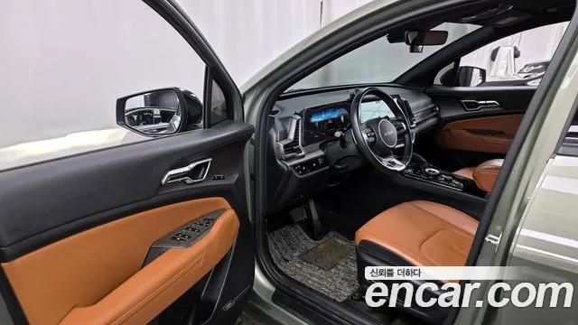 Kia Sportage 2022 — фото 10