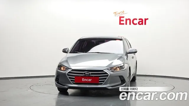 Hyundai AVANTE 2016 — фото 3