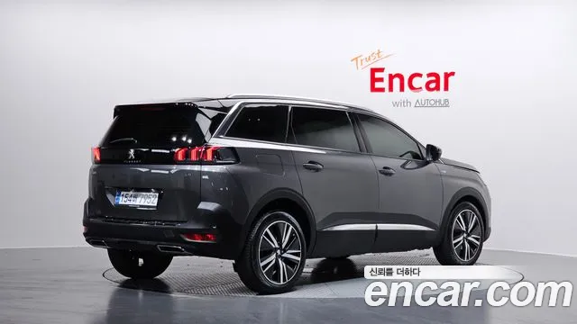 Peugeot 5008 2024 — фото 2