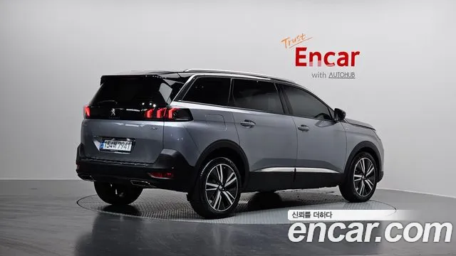 Peugeot 5008 2024 — фото 2