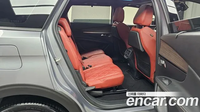 Peugeot 5008 2024 — фото 12