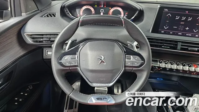 Peugeot 5008 2024 — фото 13