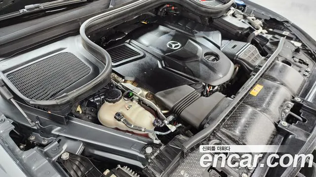 Mercedes-Benz GLE-Class 2022 — фото 6