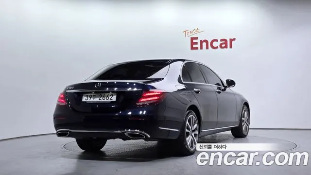 Mercedes-Benz E-Class 2018 — фото 2
