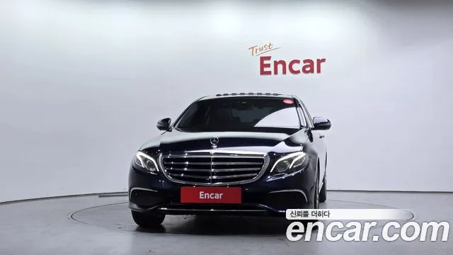 Mercedes-Benz E-Class 2018 — фото 3