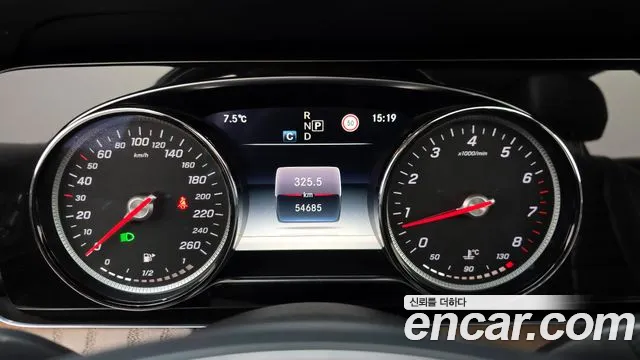 Mercedes-Benz E-Class 2018 — фото 8
