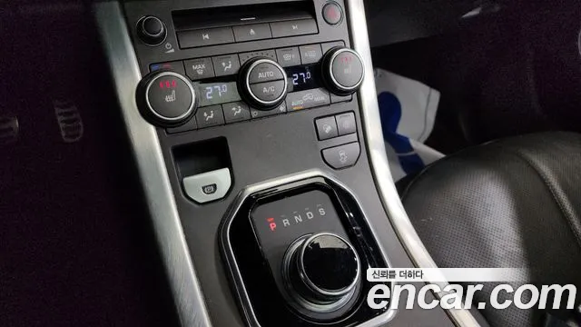 Land Rover Range Rover Evoque 2019 — фото 9