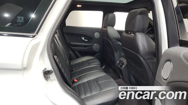 Land Rover Range Rover Evoque 2019 — фото 12