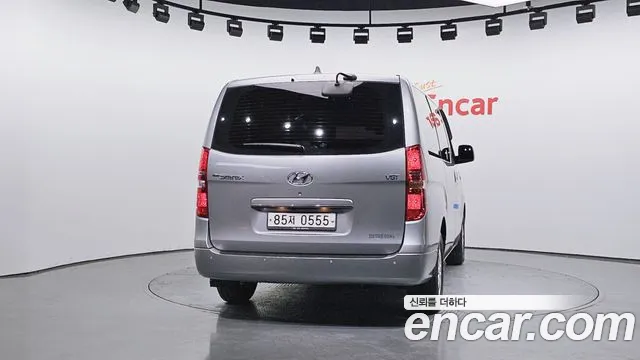 Hyundai Starex 2017 — фото 4