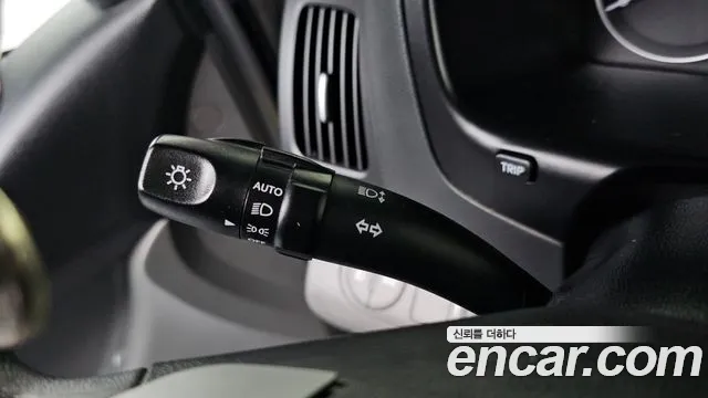 Hyundai Starex 2017 — фото 15
