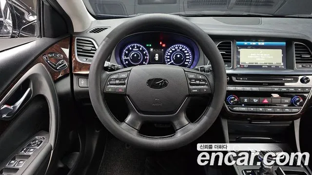 Hyundai Aslan 2015 — фото 13
