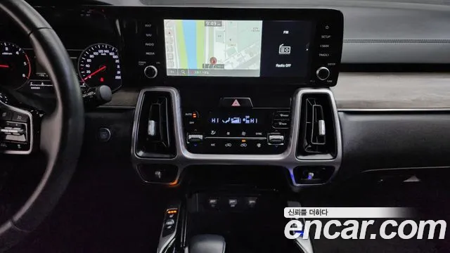 Kia Sorento 2021 — фото 15