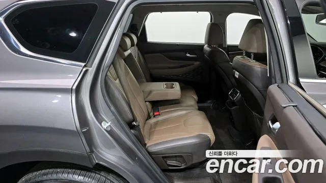 Hyundai Santafe 2020 — фото 12