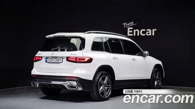Mercedes-Benz GLB-Class 2022 — фото 2