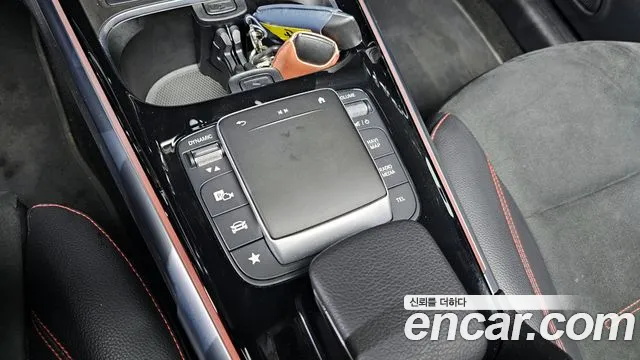 Mercedes-Benz GLB-Class 2022 — фото 17