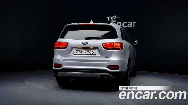 Kia Sorento 2019 — фото 4