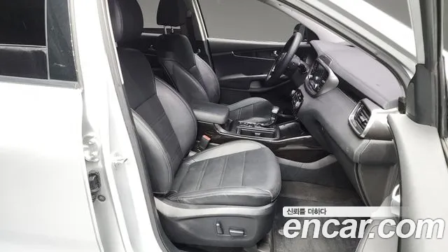 Kia Sorento 2019 — фото 11