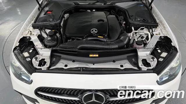 Mercedes-Benz E-Class 2021 — фото 6