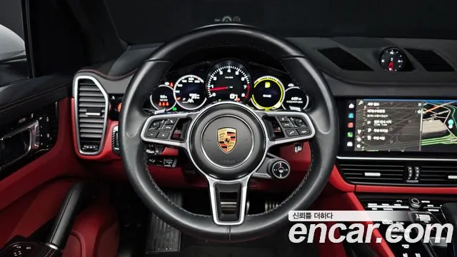 Porsche Cayenne 2023 — фото 13