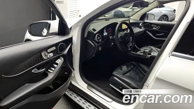 Mercedes-Benz GLC-Class 2019 — фото 10