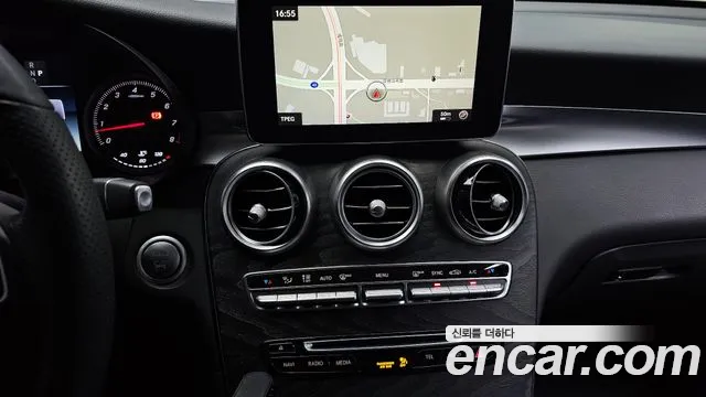 Mercedes-Benz GLC-Class 2019 — фото 14