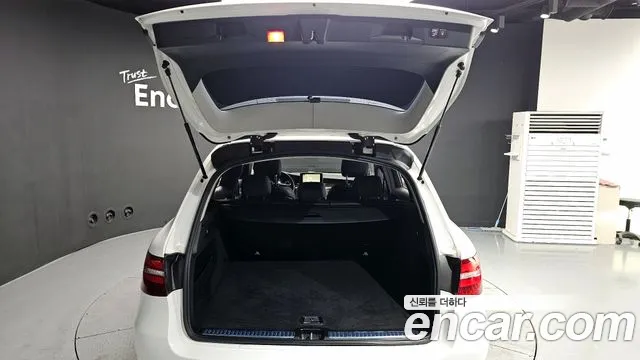 Mercedes-Benz GLC-Class 2019 — фото 20