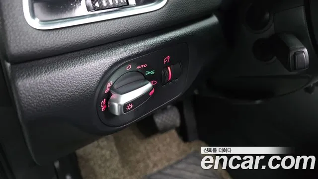 Audi Q3 2014 — фото 19