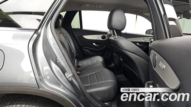 Mercedes-Benz GLC-Class 2019 — фото 12