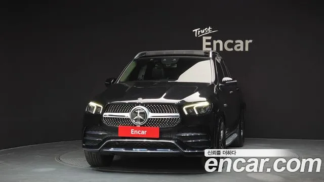 Mercedes-Benz GLE-Class 2020 — фото 3
