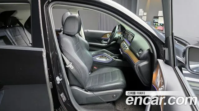 Mercedes-Benz GLE-Class 2020 — фото 12