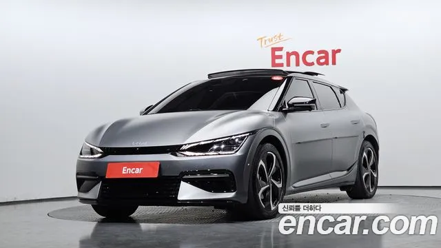 Kia EV6 2022 — фото 1