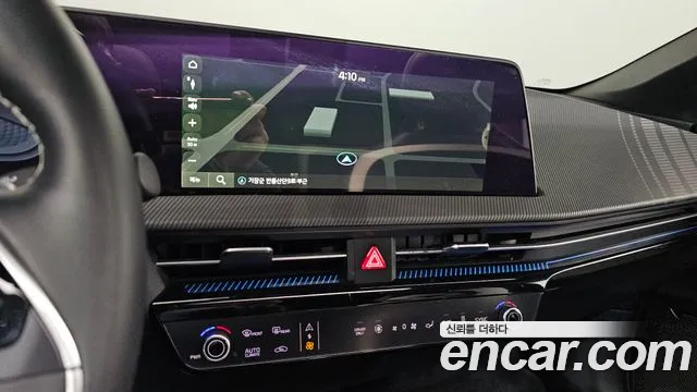 Kia EV6 2022 — фото 15