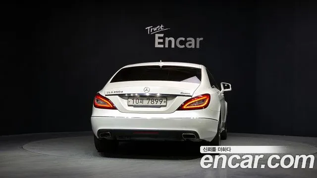 Mercedes-Benz CLS-Class 2016 — фото 4