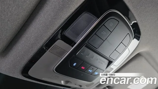 Hyundai Santafe 2021 — фото 16