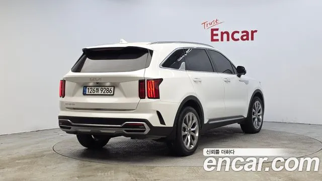 Kia Sorento 2023 — фото 2