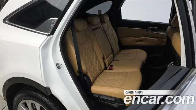 Kia Sorento 2023 — фото 11