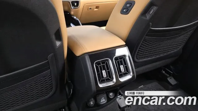 Kia Sorento 2023 — фото 18