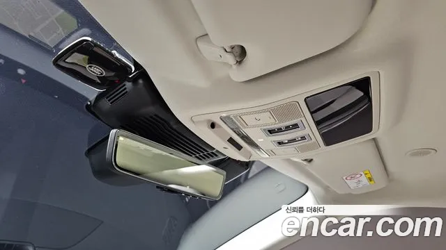 Land Rover Range Rover Evoque 2025 — фото 14