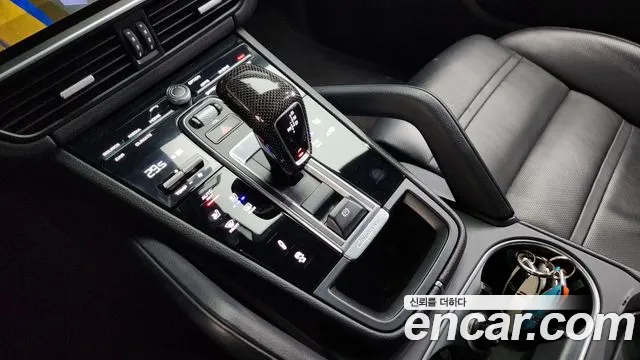 Porsche Cayenne 2021 — фото 9