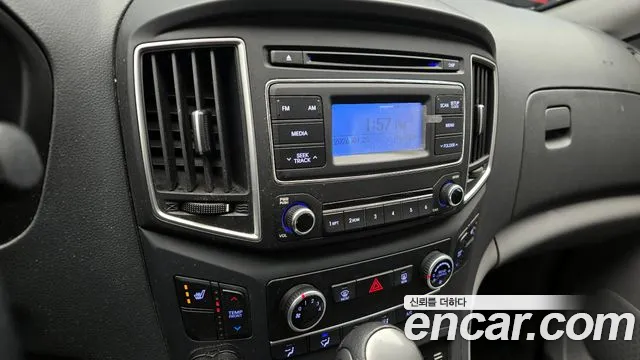 Hyundai Starex 2019 — фото 14