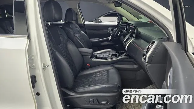 Kia Sorento 2023 — фото 10
