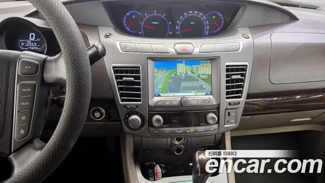 KG_Mobility_Ssangyong KORANDO 2014 — фото 15