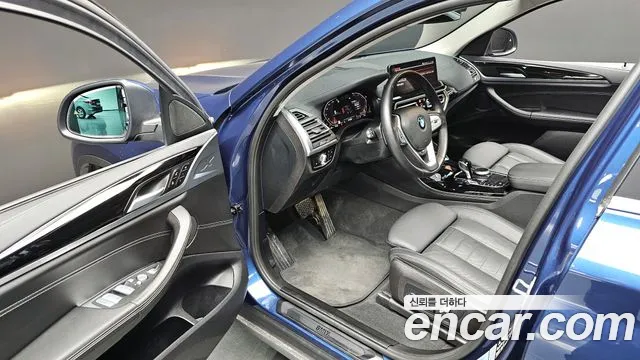 BMW X4 2023 — фото 12