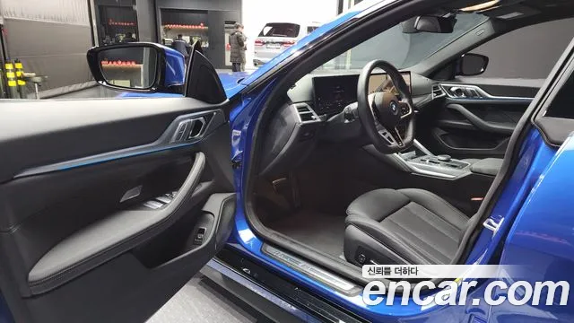 BMW i4 2025 — фото 10
