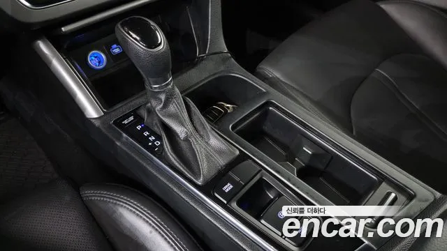 Hyundai Sonata 2016 — фото 9