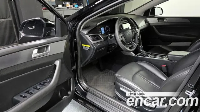Hyundai Sonata 2016 — фото 10