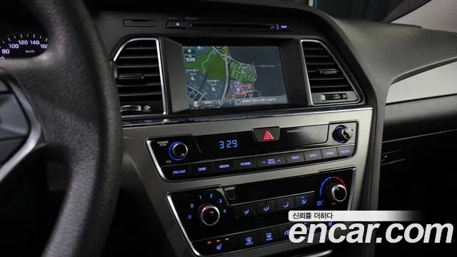Hyundai Sonata 2016 — фото 13