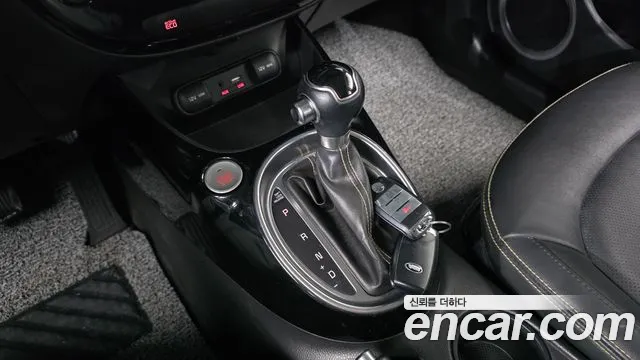 Kia Soul 2015 — фото 9