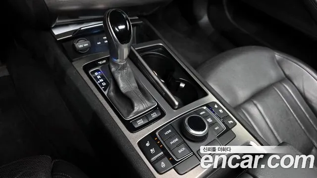 Hyundai Genesis 2015 — фото 9
