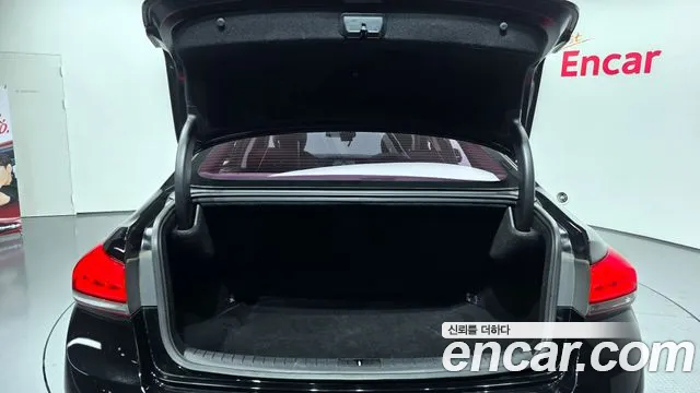 Hyundai Genesis 2015 — фото 20